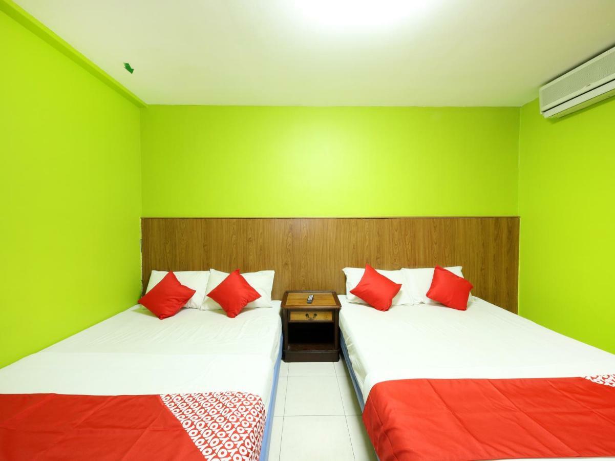 Oyo 434 Marbella Hotel Johor Bahru Exterior photo