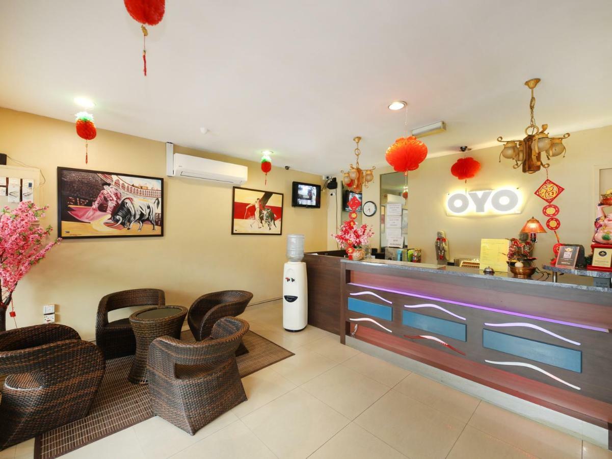 Oyo 434 Marbella Hotel Johor Bahru Exterior photo