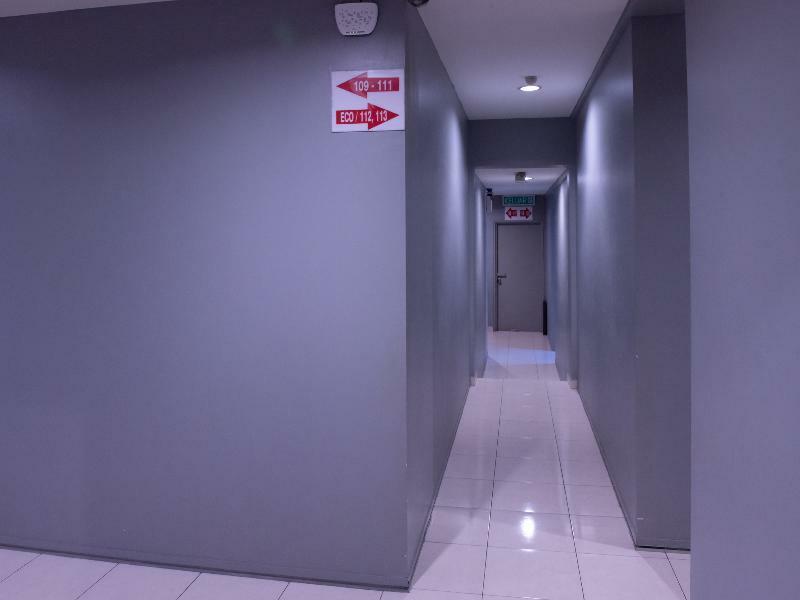 Oyo 434 Marbella Hotel Johor Bahru Exterior photo